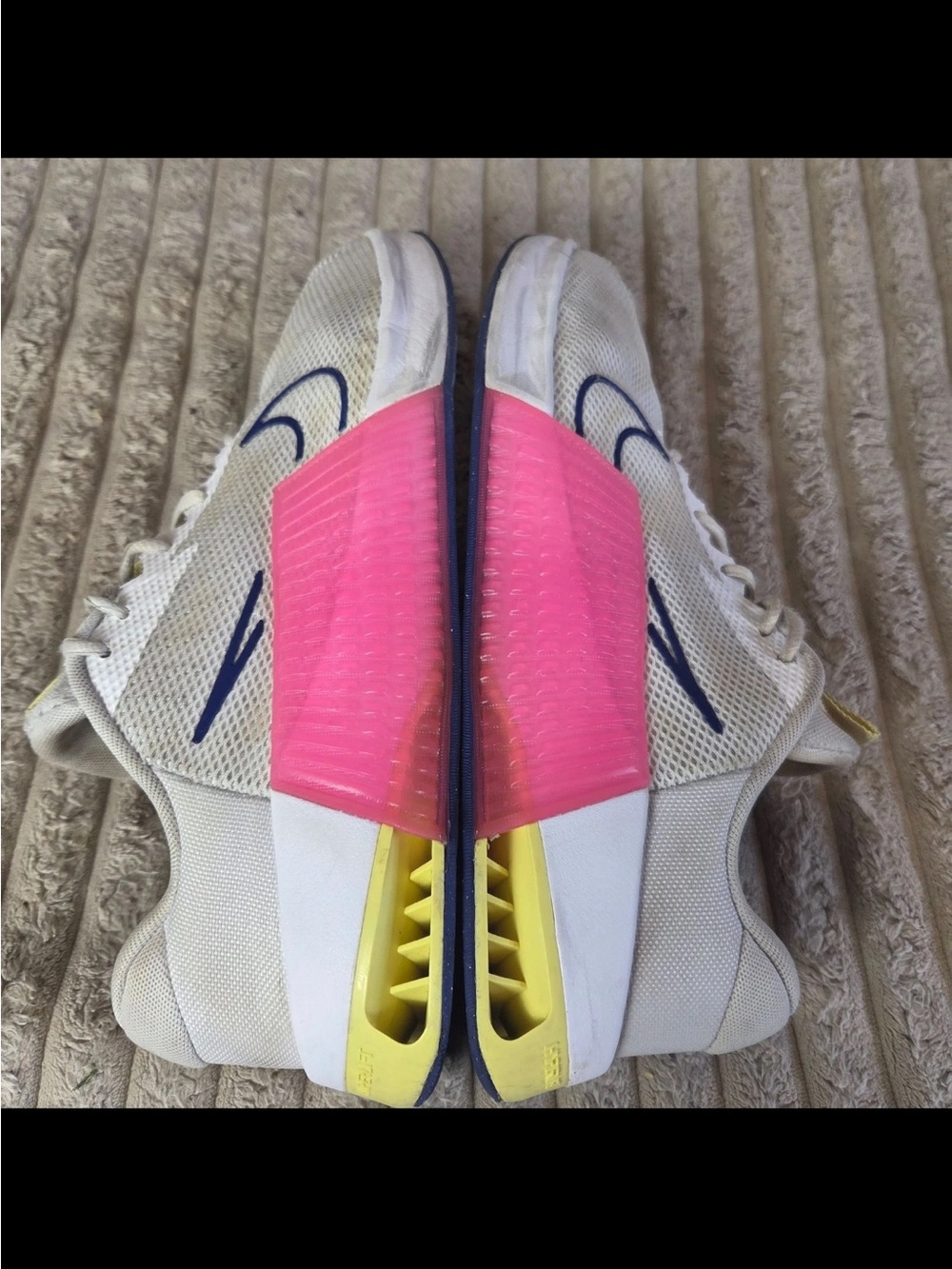 Nike Women's Training Shoes in Beige with Pink & Blue Accents - Picture 5 of 8